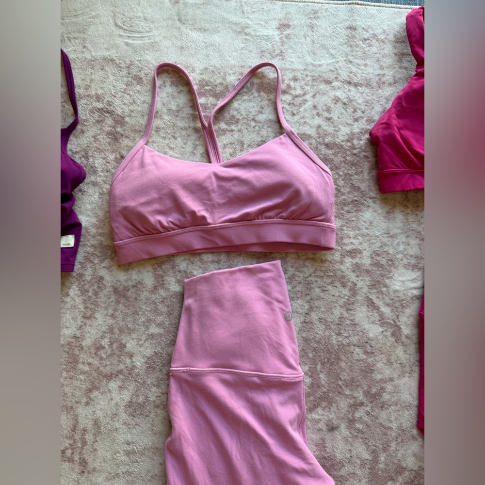 Lululemon Pink Frosting Bra and Leggings Set Size 6